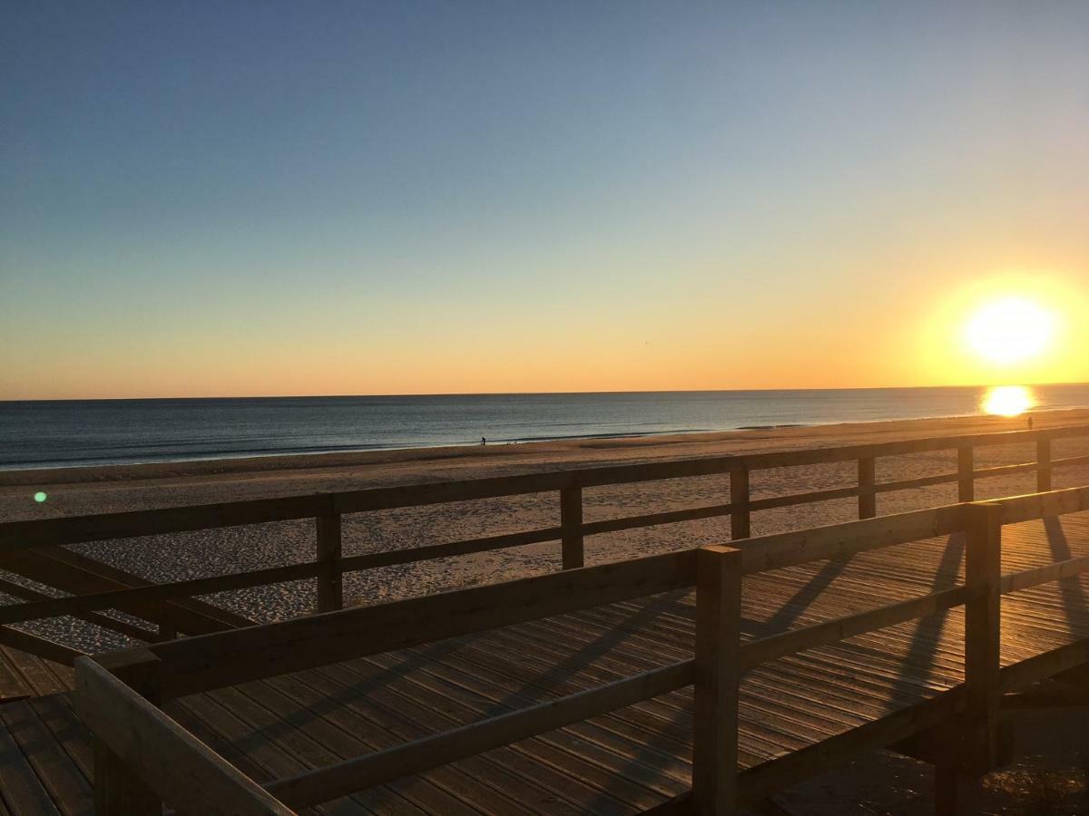 Beach House Carmen Monte Gordo Luaran gambar